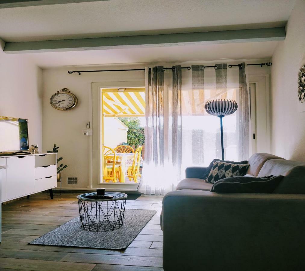 Residence Le Neptuna T2 Direct Plage Wifi Clim Агде Екстериор снимка